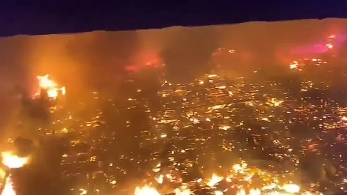 حريق واسع في ولاية صباح الماليزية يدمر 200 منزل ويشرد المئات