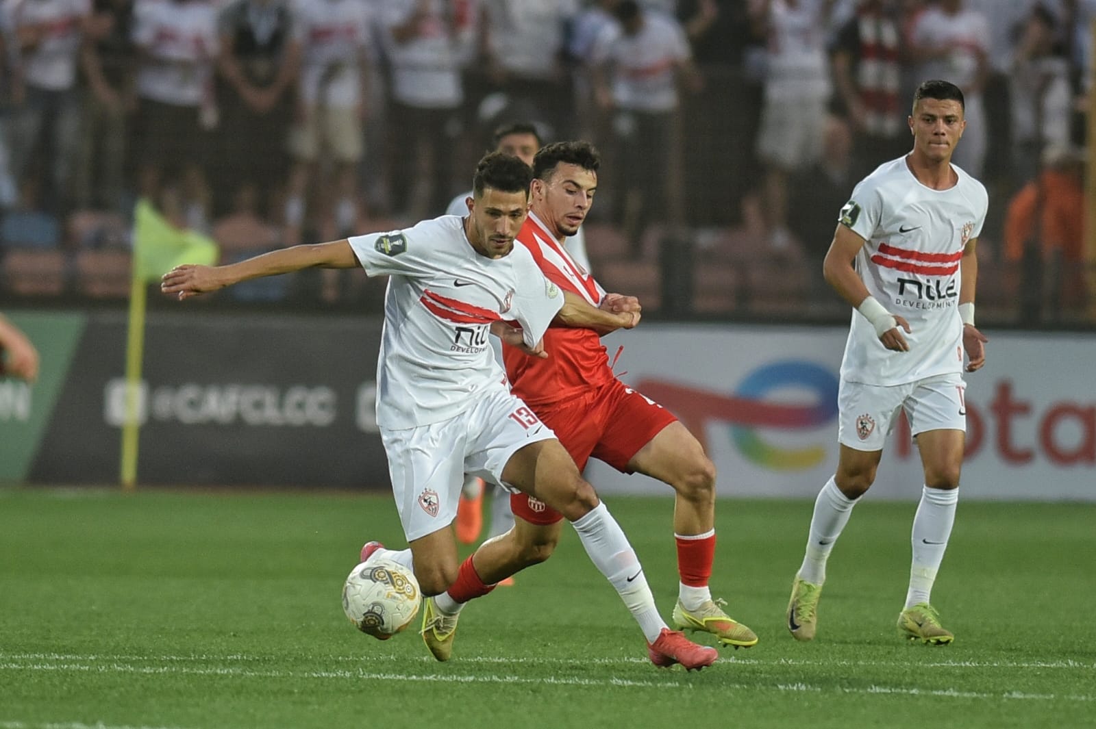 الزمالك المصري يتأهل لنهائي الكونفدرالية الزمالك