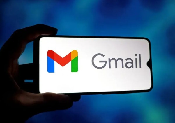 ميزة جديدة من جوجل.. تشفير شامل لرسائل Gmail في الهواتف