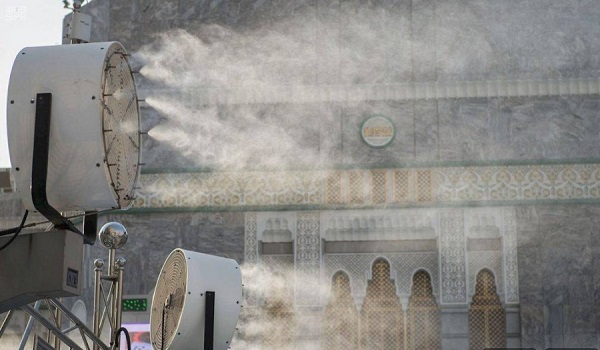 من 750 عمود إلى آلاف الأعمدة.. قصة تطور منظومة التبريد بالرذاذ في المشاعر المقدسة