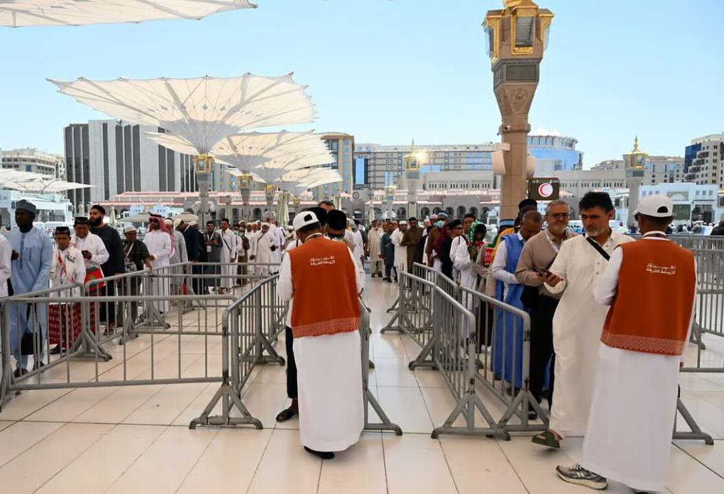 التحول الرقمي في المدينة المنورة.. حلول ذكية ترتقي برحلة ضيوف الرحمن 