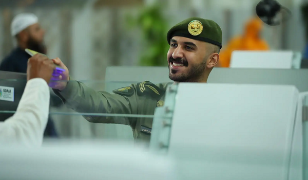 أولى رحلات ضيوف الرحمن تغادر المملكة بعد أدائهم فريضة الحج