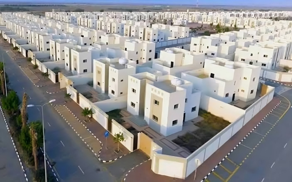 بيت الحلم بين القرض والراتب.. لماذا يتردد السعوديون في الاقتراض؟