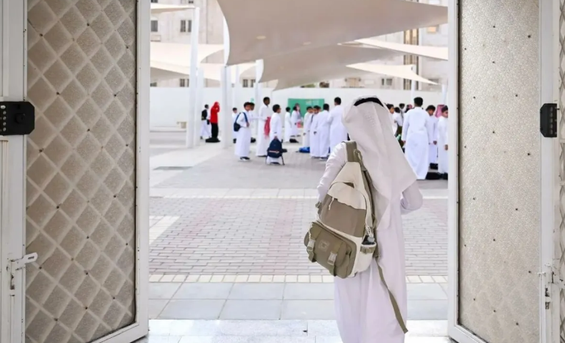 التعليم عن بُعد في مدارس مكة خلال الحج.. خطوة لتنظيم الحشود وضمان استمرارية الدراسة