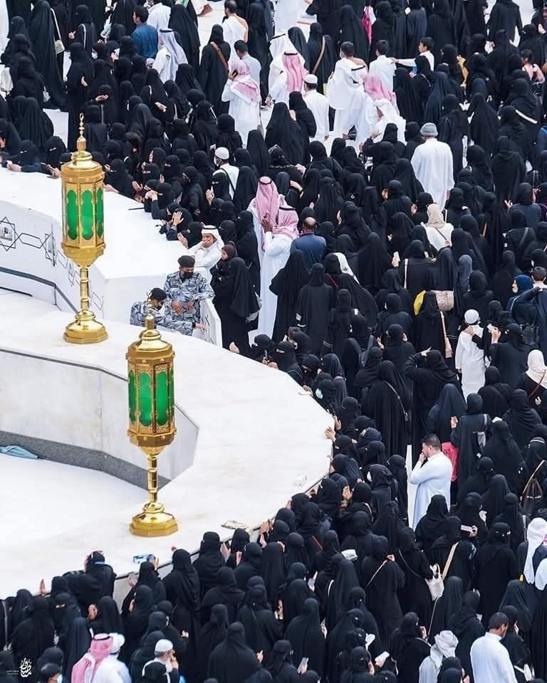 «مؤنسات الحرم».. حكاية يوم الخليف في ذاكرة أهل مكة