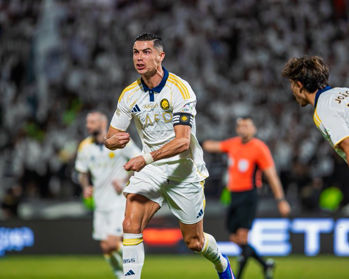 رونالدو يصل للهدف رقم 100 مع النصر في دوري روشن