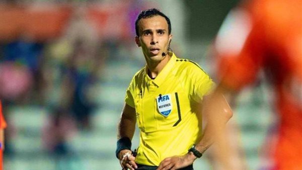 حكمان سعوديان بالمونديال ضمن الطاقم التحكيمي لمباراة كوت ديفوار والإكوادور الحكم خالد الطريس