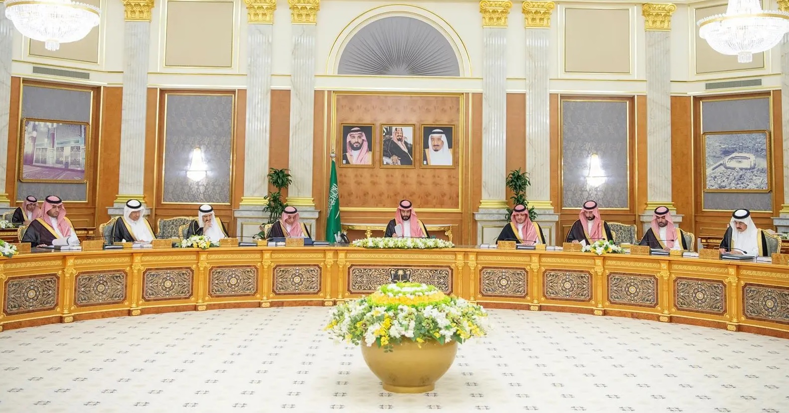 برئاسة ولي العهد.. مجلس الوزراء يشيد بنجاح الحج ويرحب بالاتفاق الأمريكي الإيراني 
