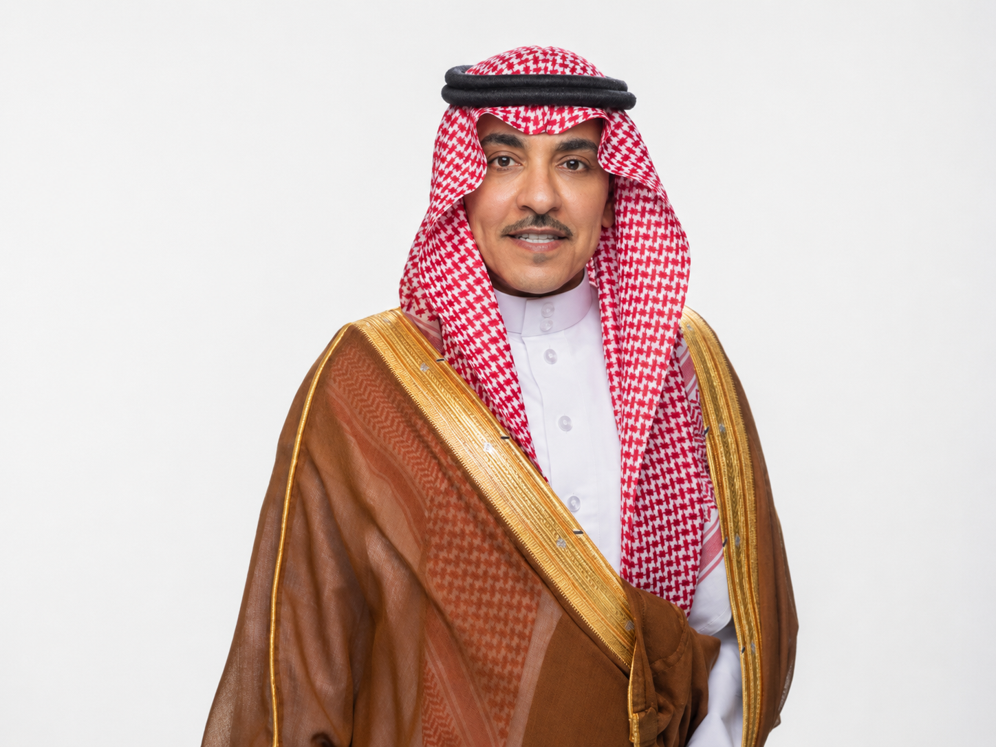 وزير الإعلام سلمان الدوسري: الإساءة إلى الدول الشق