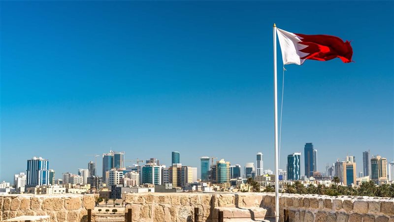 البحرين تمنع سفر مواطنيها إلى إيران والعراق