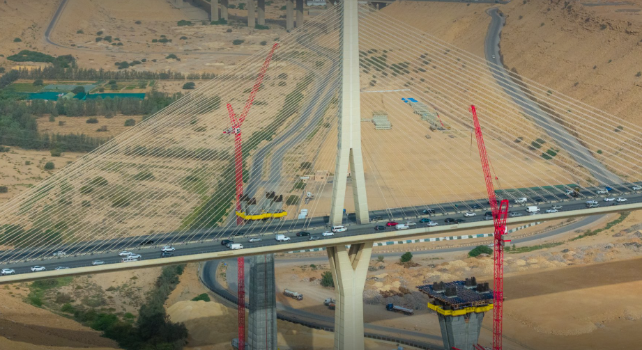 الهيئة الملكية لمدينة الرياض تواصل تنفيذ الجسرين الموازيين لـ«جسر وادي لبن» بنسبة إنجاز 28%