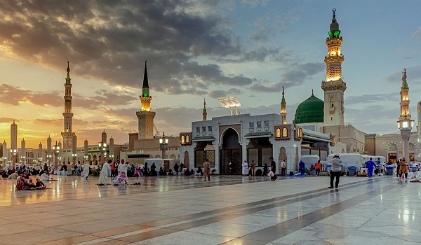 تدشين الخطة التشغيلية لموسم العمرة والزيارة 1448هـ بالمسجد النبوي
