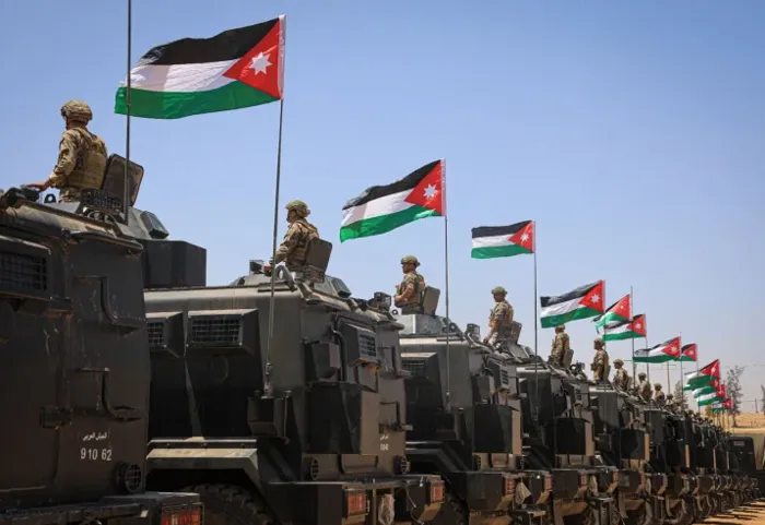 الجيش الأردني: اعتراض 3 صواريخ إيرانية استهدفت أراضينا وسقوط رابع بمنطقة نائية