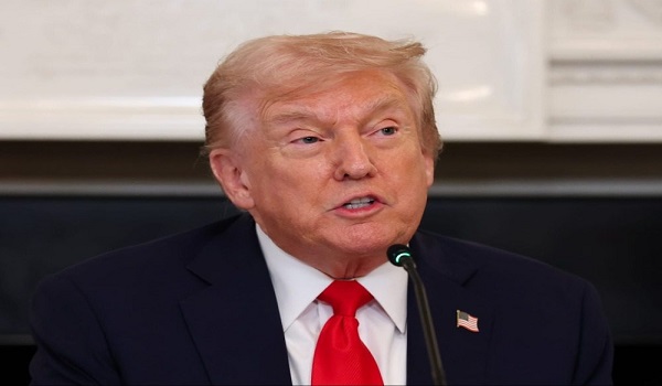 ترامب: منحنا إيران أسبوعًا لإقامة جنازة خامنئي