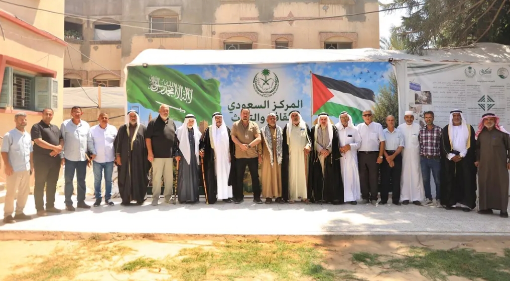 وفد من وجهاء وعشائر غزة يثمّن جهود المملكة الإغاثية