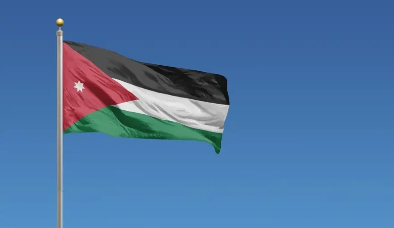 الجيش الأردني: الدفاعات الجوية اعترضت وأسقطت 10 صواريخ إيرانية