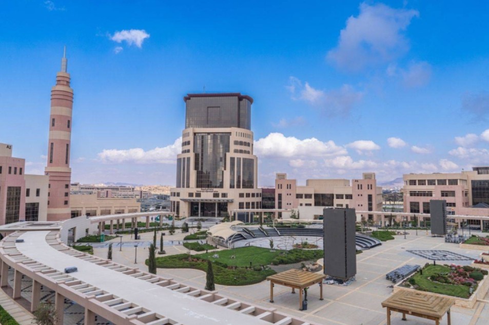 جامعة الملك خالد تطلق «ريادة 30» لتأهيل 3 آلاف مبتكر ورائد أعمال