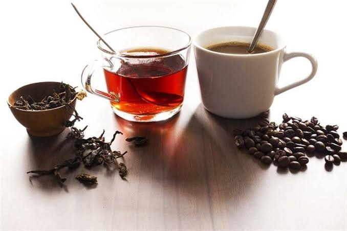 القهوة والشاي.. كيف يشكلان مضادًا للسرطان والزهايمر؟