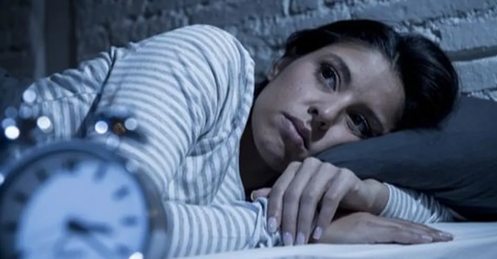 80 دقيقة أقل من النوم يوميًا.. كيف تنعكس على وزنك ونشاطك البدني؟