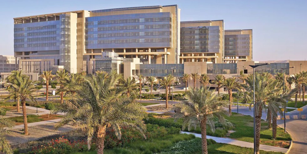 مدينة الملك عبدالعزيز الطبية توضح سبب تعطل أنظمة التبريد والتكييف