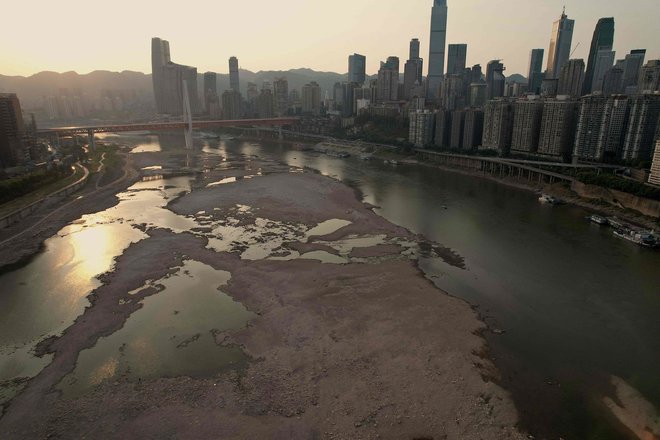 الجفاف يضرب نصف أراضي الصين