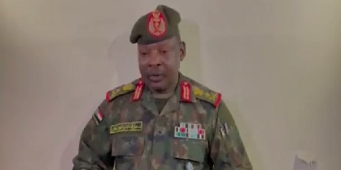 المفتش العام للجيش السوداني الفريق الركن مبارك كجو
