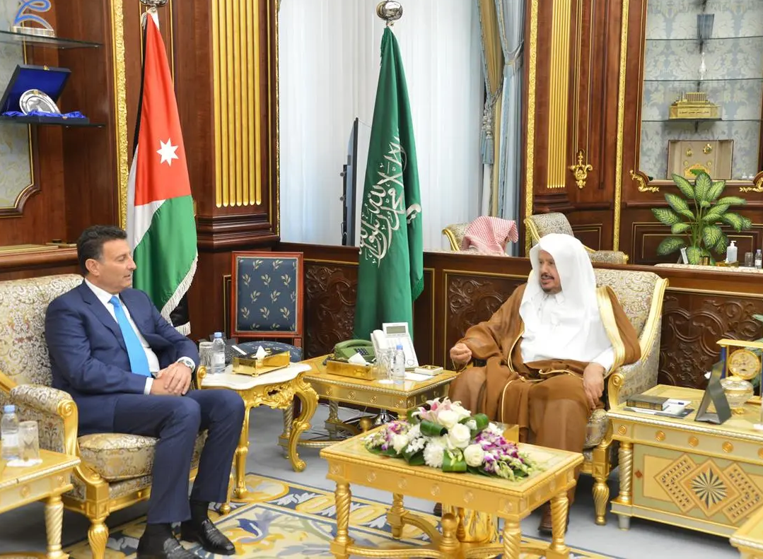 رئيس مجلس الشورى يلتقي رئيس مجلس النواب الأردني