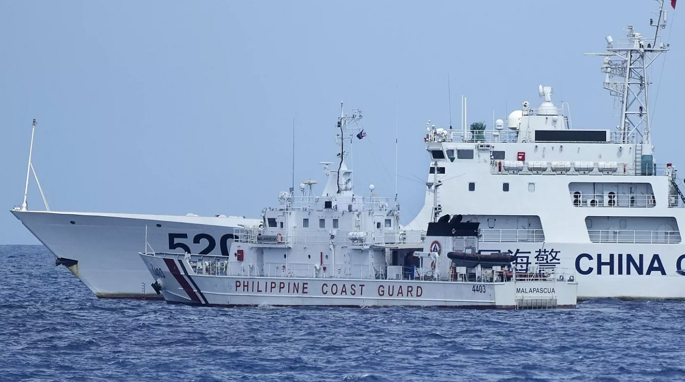 الصين حثّت الفلبين على الوقف الفوري لأنشطة التعدّي في المياه